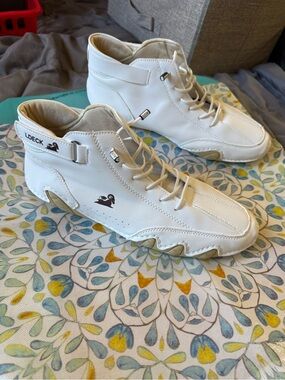 LDECK White High-Top Sneakers with Logo